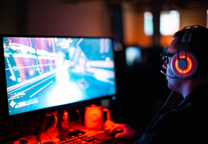 Projete sua configuração de jogos perfeita priorizando conforto e ergonomia, garantindo uma experiência imersiva e agradável