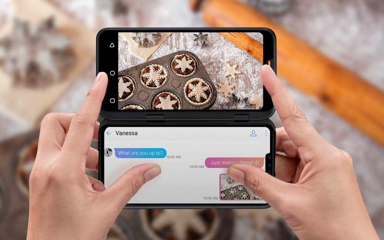 The LG V50 ThinQ Dual Screen phone is the perfect Christmas gift for someone who needs to multitask | More at LG MAGAZINE