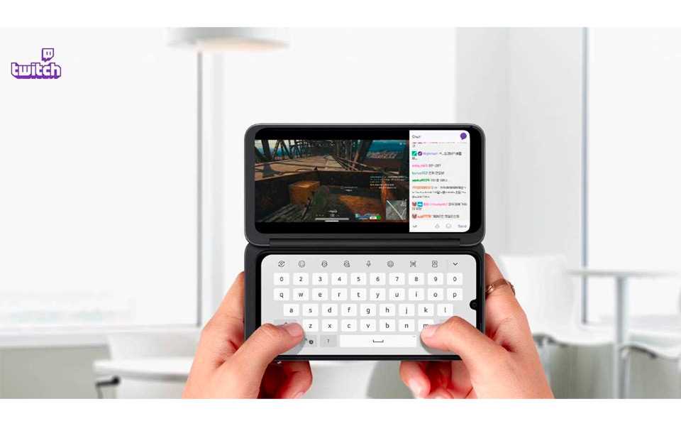 Twitch is compatible with the LG G8X ThinQ Dual Screen's second screen, so you can chat while you game | More at LG MAGAZINE