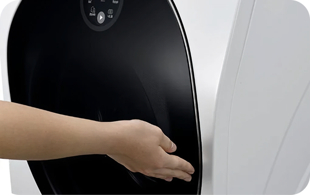 Smart touch door opening on a washer