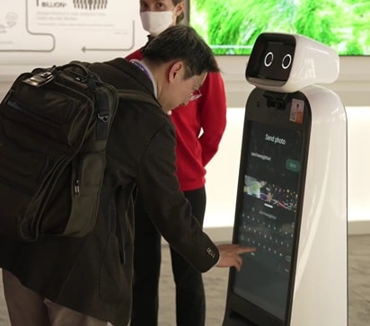 A man is experiencing cloi robot