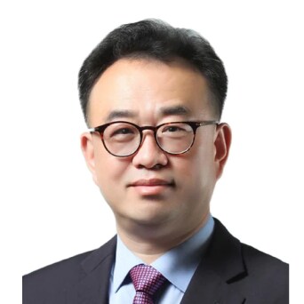 doo-young bae / Chief Financial Officer Chief Risk Management Officer