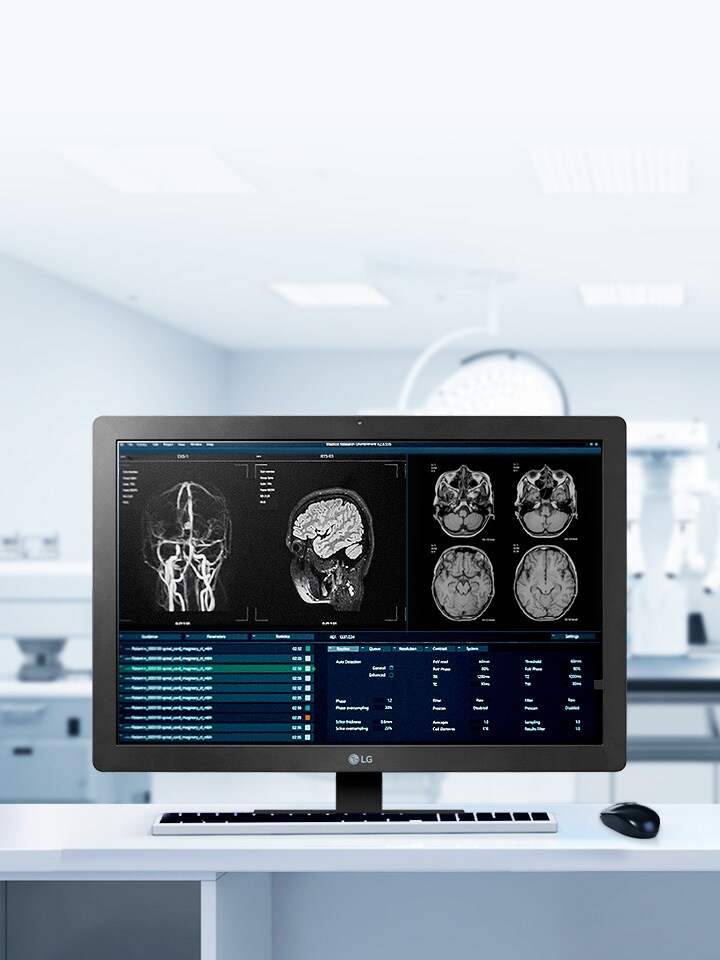 24” 2MP Klinik değerlendirme monitörü.	