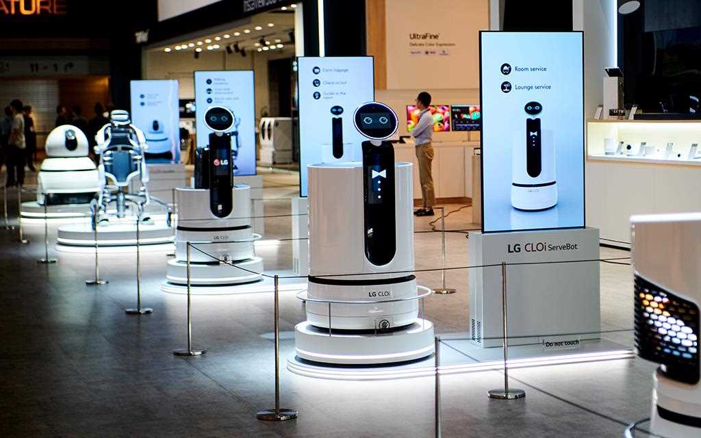 IFA 2018: CLOi ServeBot, displayed at LG's AI-focused exhibition