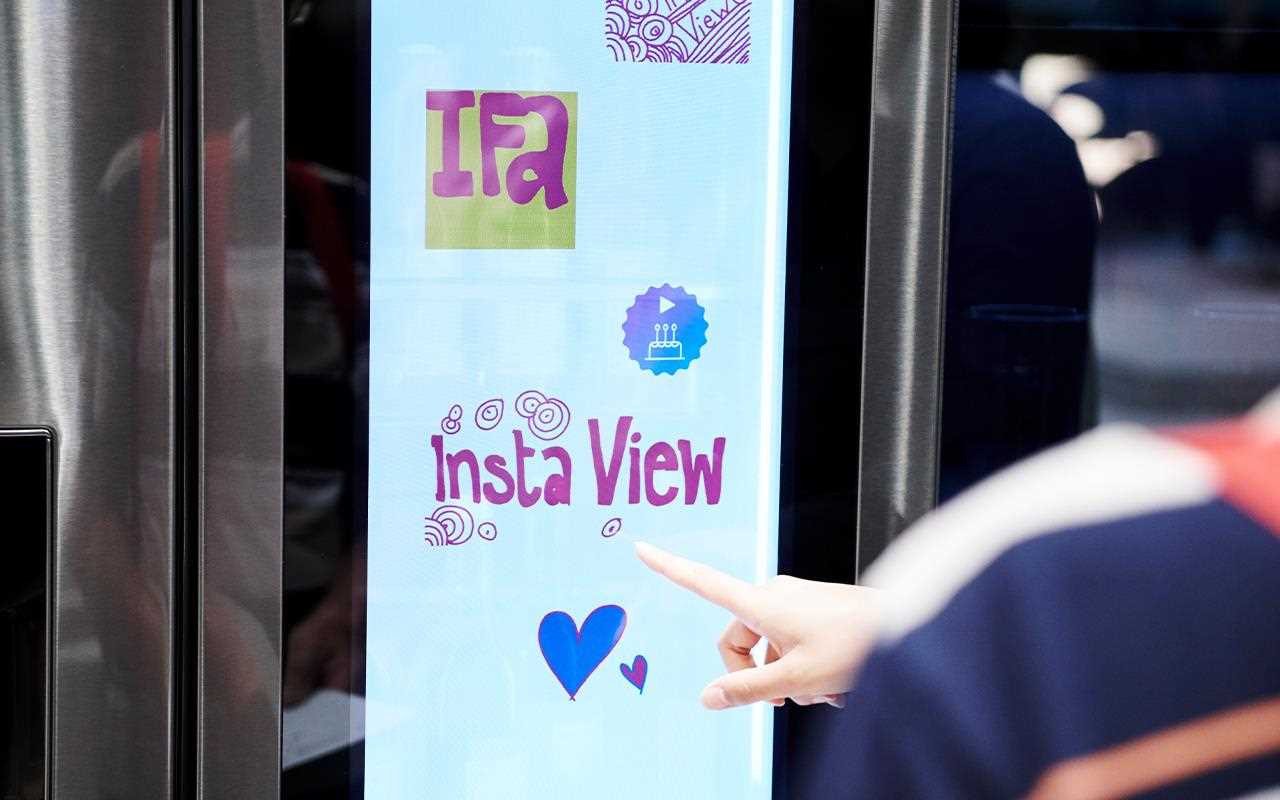 With the InstaView ThinQ Refrigerator, you can put messages for your loved ones on the screen  | More at LG MAGAZINE
