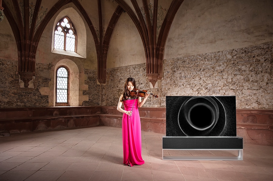 Bomsori mit dem LG SIGNATURE OLED R