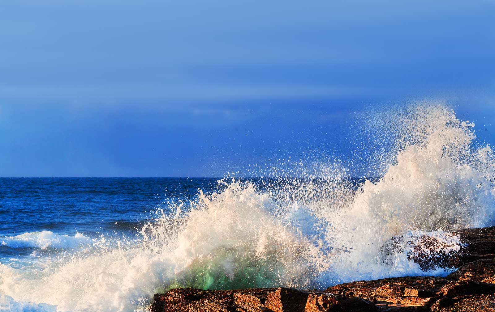 De canaux multiples:le son vous entoure pleinement1