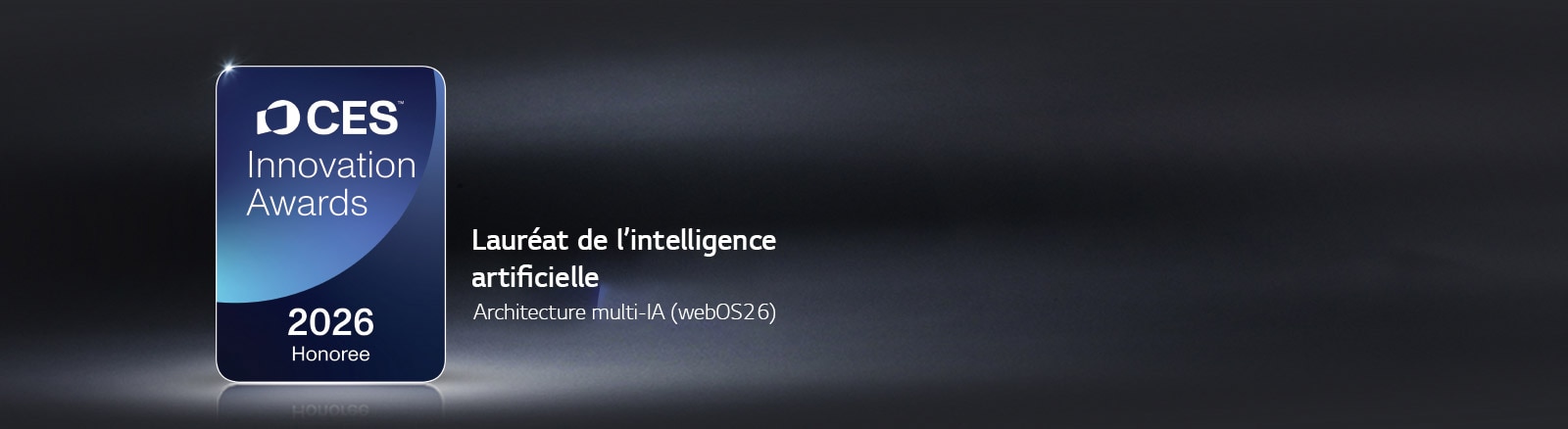 Le badge du lauréat des CES Innovation Awards 2026 est présenté sur un fond sombre. L’architecture multi-IA est reconnue dans la catégorie Intelligence artificielle.