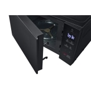 LG Micro-ondes Solo | NeoChef™ 20L | ON OFF | Solo | Porte s'ouvrant vers le bas, Détail, MS2032GAS, thumbnail 9