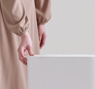 Handle that stores neatly inside the LG dehumidifier