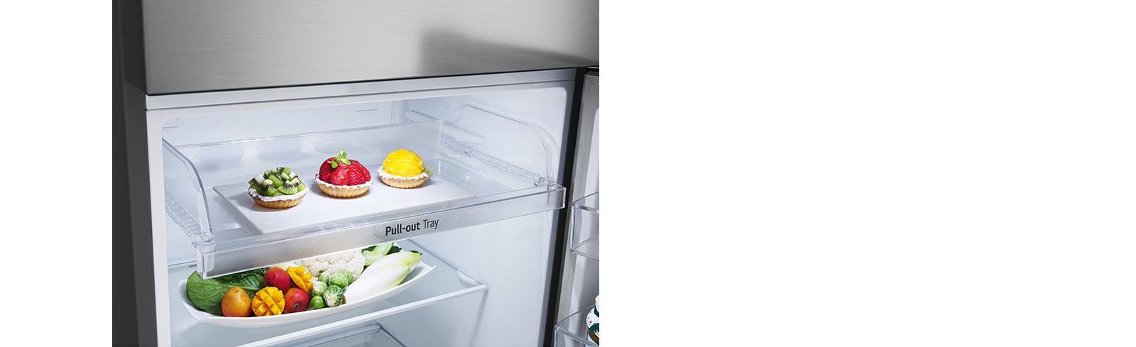 Knob dial located separately inside the freezer and refrigerator