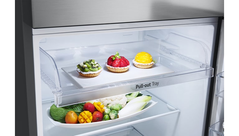 Knob dial located separately inside the freezer and refrigerator