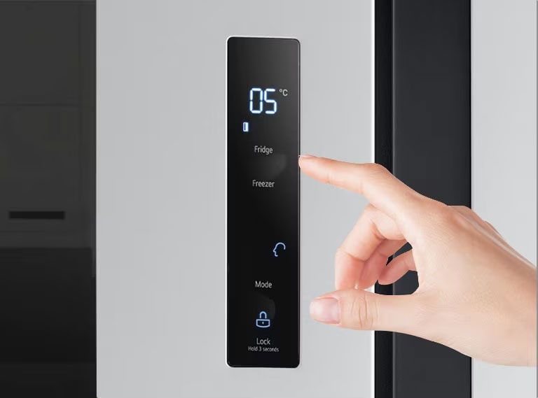 LG Refrigerator 519L Side by Side Doors Smart Inverter Compressor, Multi Air Flow, Total No Frost, Touch LED Display, LED Lightning, Tempered Glass, Silver GCFB507PQAM