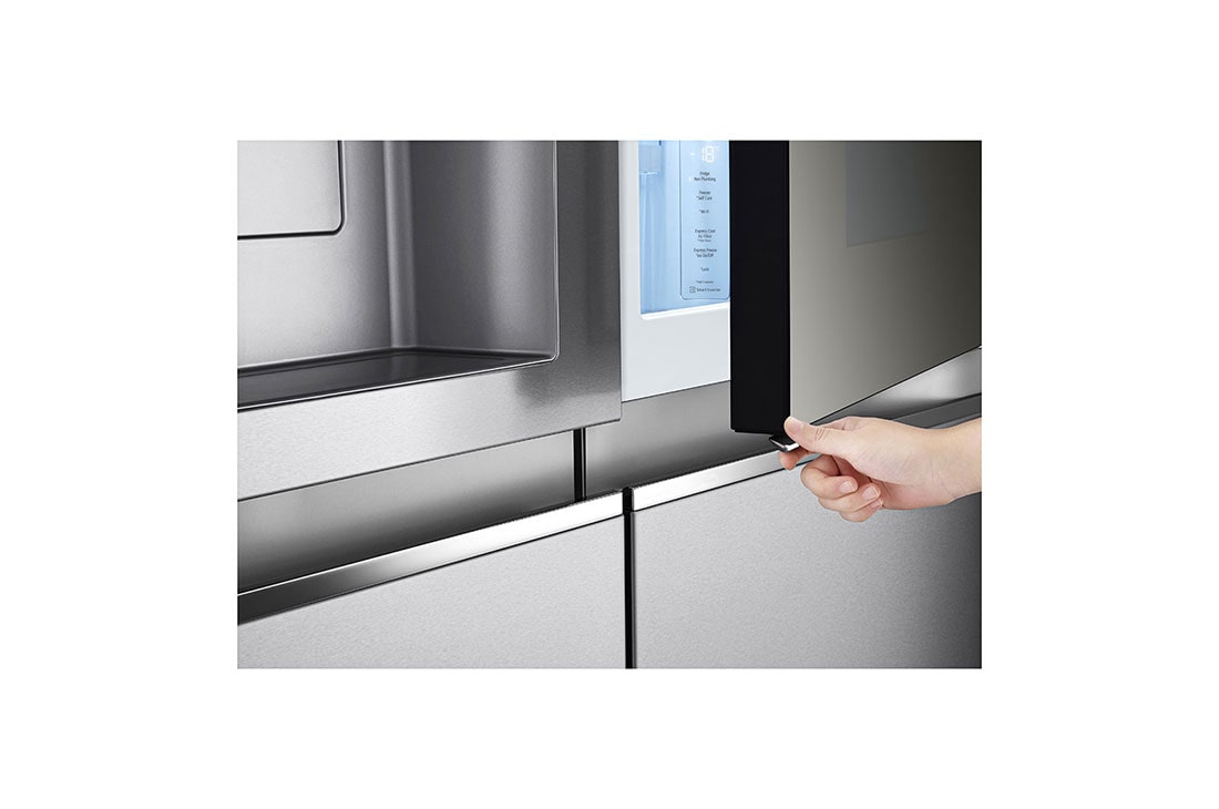 LG 635(L) | Mirror InstaView Door-in-Door™ | Smart Inverter Compressor | Side by Side Refrigerator | UVnano™, Door knowcking on instaview display, GC-X267MSEW, thumbnail 6