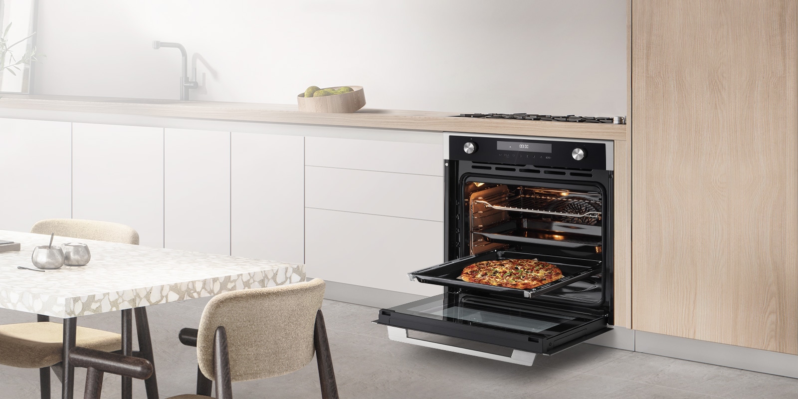 Quick and easy access to meals