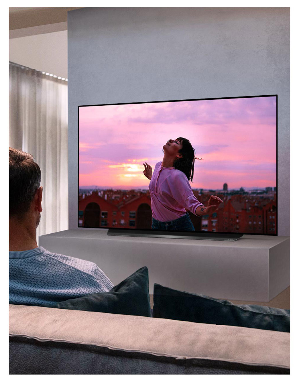 LG OLED TV 55 Inch CX Series, Cinema Screen Design 4K Cinema HDR WebOS