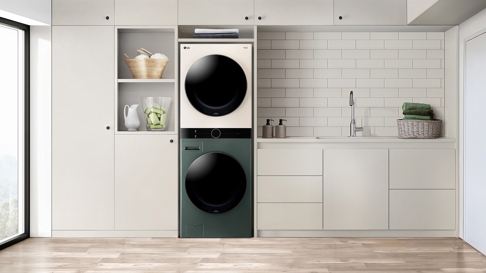 El video muestra cómo la LG WashTower reemplaza las lavadoras y secadoras, mejorando comodidad y espacio.