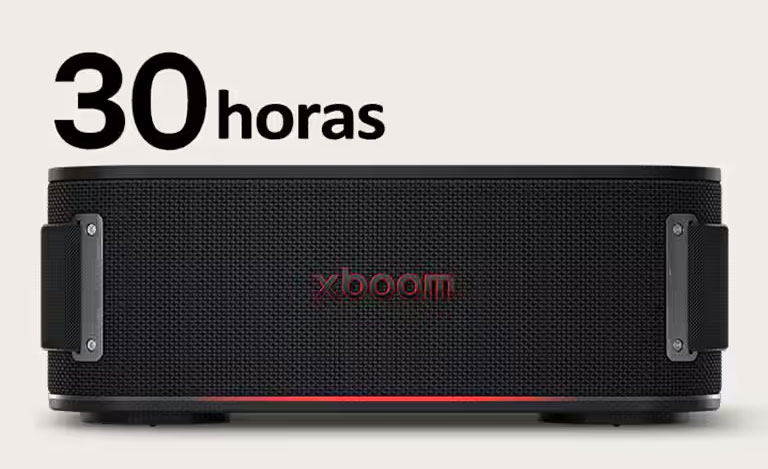Vista frontal de xboom Bounce con su luz encendida.