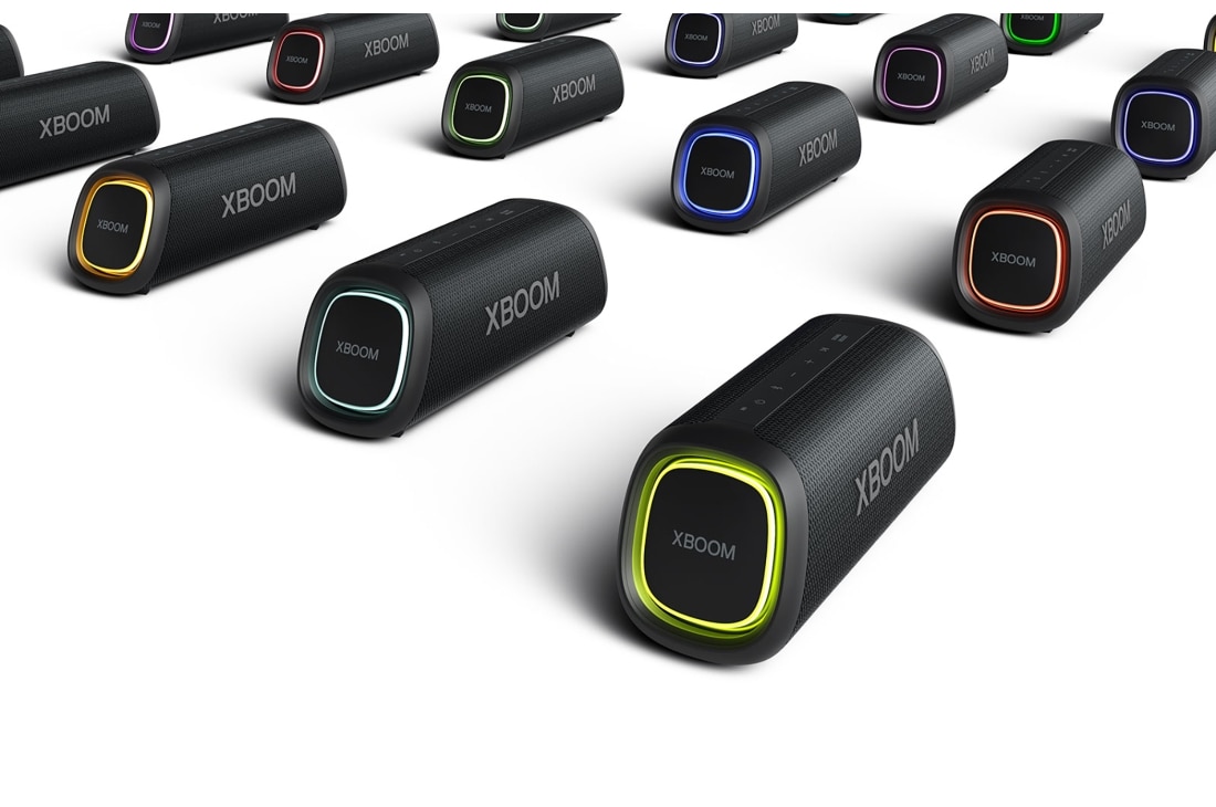 LG XBOOM Go XG5QBK, Muchos LG XBOOM Go están alineados con el parlante izquierdo hacia adelante y tienen diferentes colores de iluminación, XG5QBK, thumbnail 10