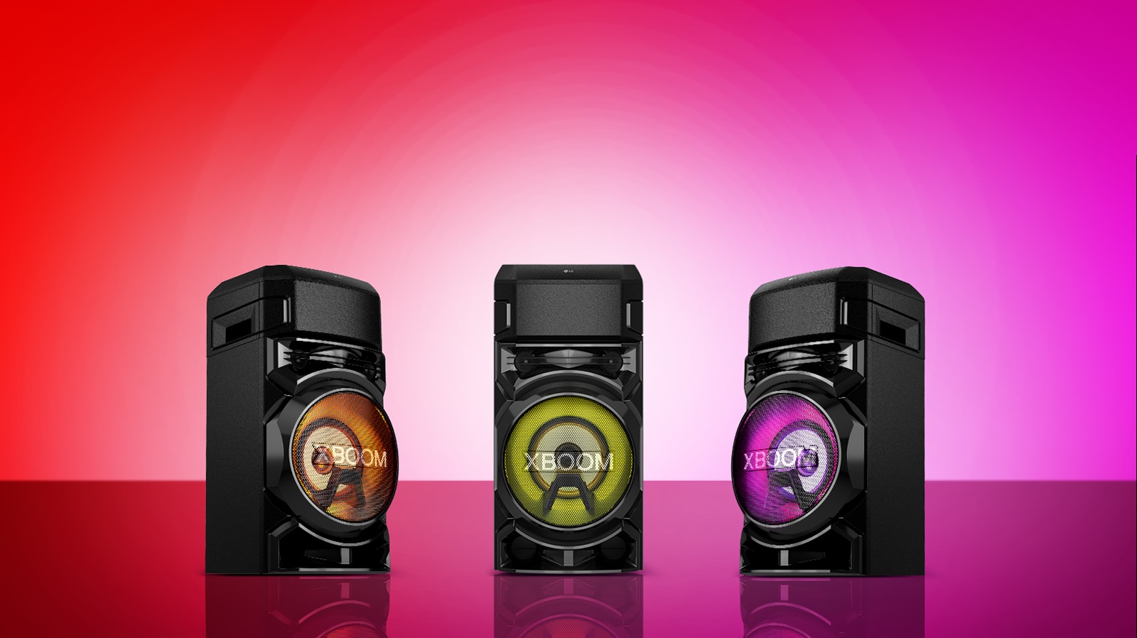 Una vista previa de video que muestra la diferente iluminación de tres LG XBOOM.