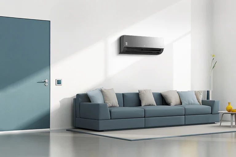 El aire acondicionado del interior parece cómodo.