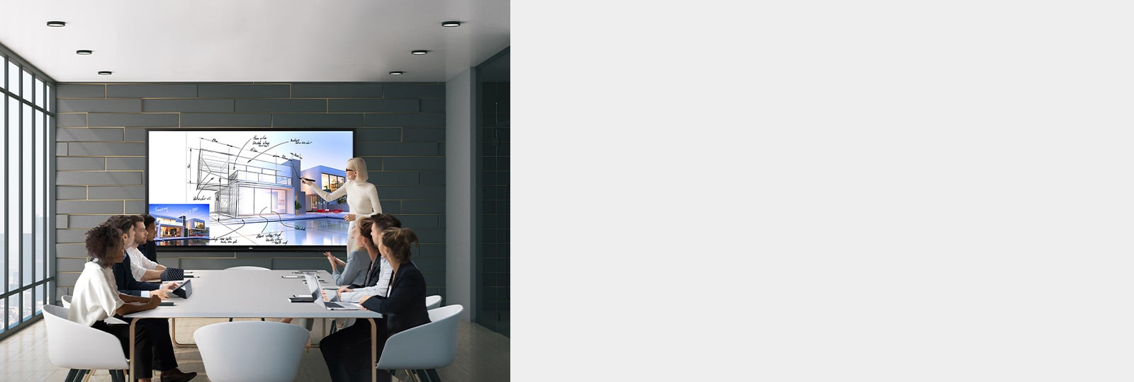 Sala mediana, interactiva