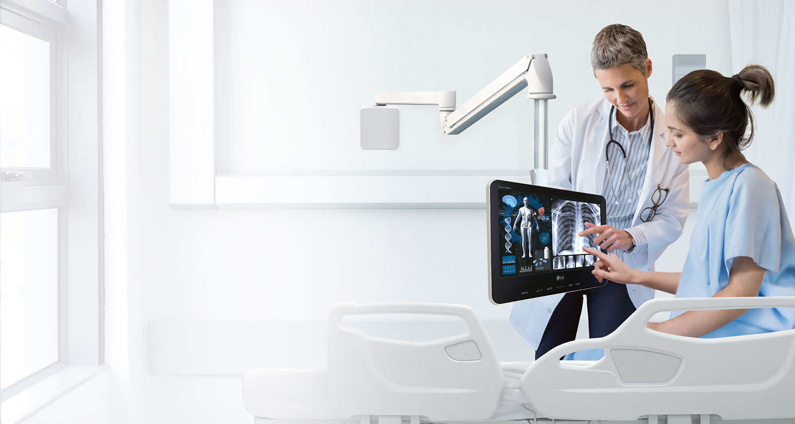 Pantalla de TV Táctil Inteligente Médica Personal1