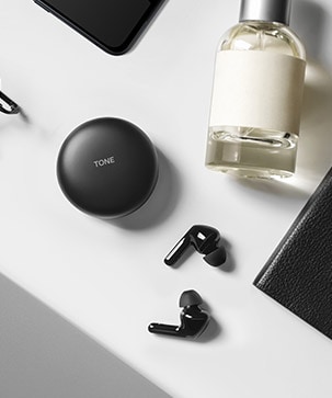 AV-TONEFree-FN4-29-Gallery-Module-02-03-Desktop