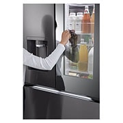 LG Refrigeradora Multi-Puerta InstaView™ 738L Acero Inoxidable Negro, View of InstaView of multi-door refrigerator., VF31XKNH, thumbnail 8