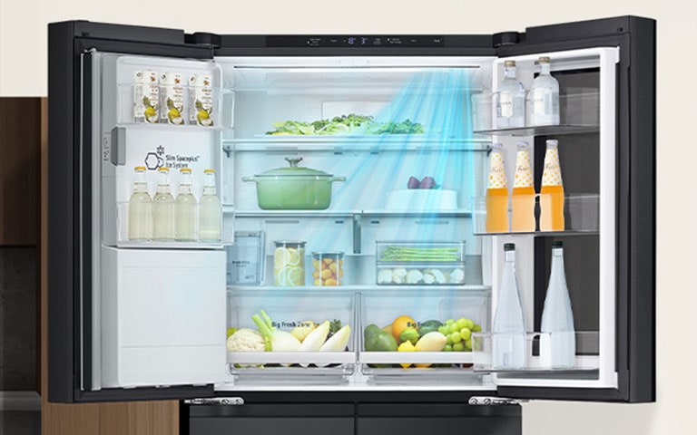 Külmiku sisemus on täidetud koostisosadega, seal on näha siniseid nooli, mis tähendavad külma, ning neid kuvatakse all, mõlemal küljel ja tervikuna.