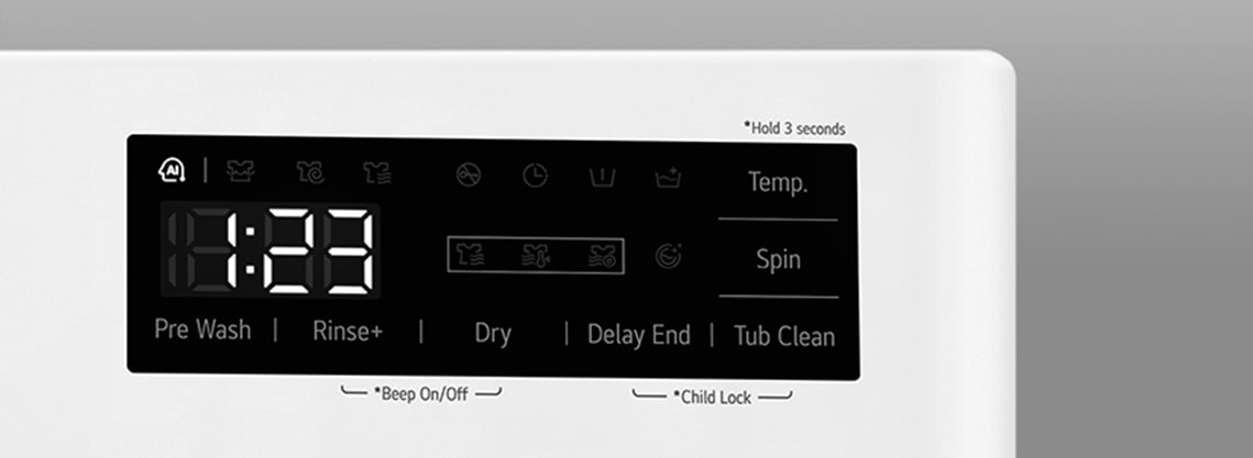 See on suurendatud kujutis pesumasina paneelist nii, et ekraan on selgelt nähtav.