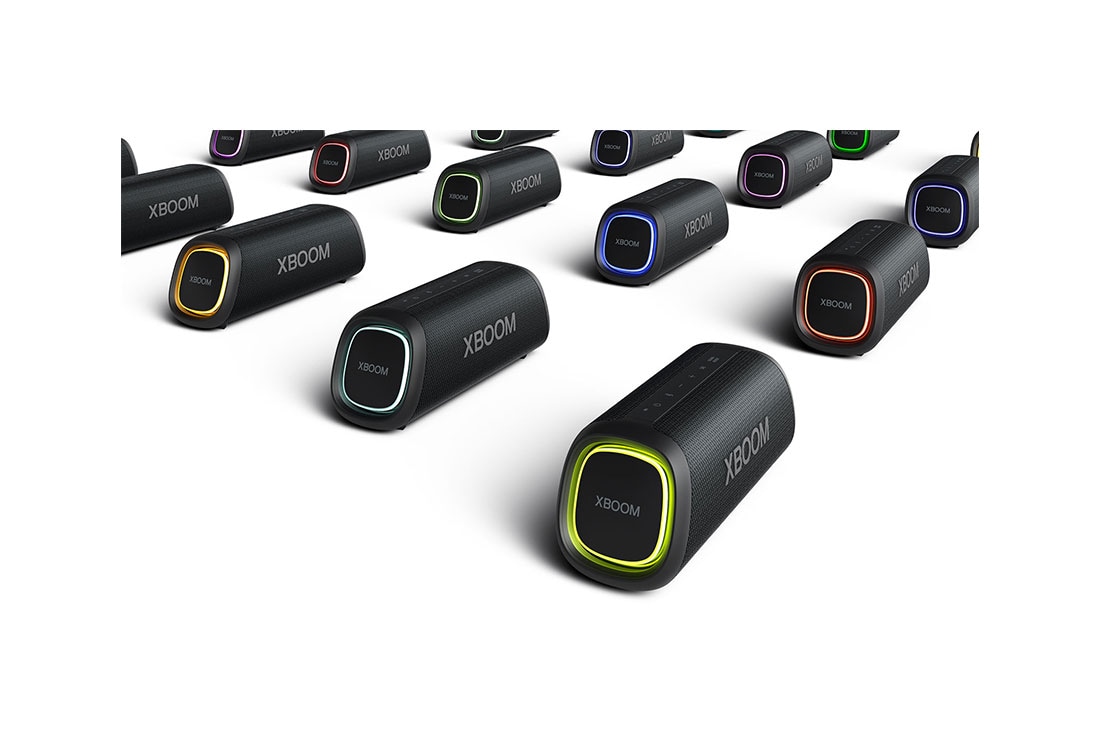 LG XBOOM Go XG5Q , Many LG XBOOM Gos are aligned with left speaker forward, having different lighting colors, XG5QBK, thumbnail 10