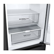LG Külmik&nbsp; | 2.03m | 387L | Must | &nbsp;D&nbsp;klass | DoorCooling | Total No Frost | GBV3200DEP, bottom view with door open, GBV3200DEP, thumbnail 10
