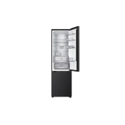 LG külmik sügavkülmikuga põhjas | 2.03m | 375L | Hõbedane | B klass | DoorCooling+™ | Fresh Converter+™, LG alumine sügavkülmaosa elutoas öise linnavaate taustal, millele on lisatud AI säästurežiimi graafika ja energiatarbimise diagramm., GBBS726BPY, thumbnail 4