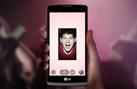 Esikülje kaamera välk