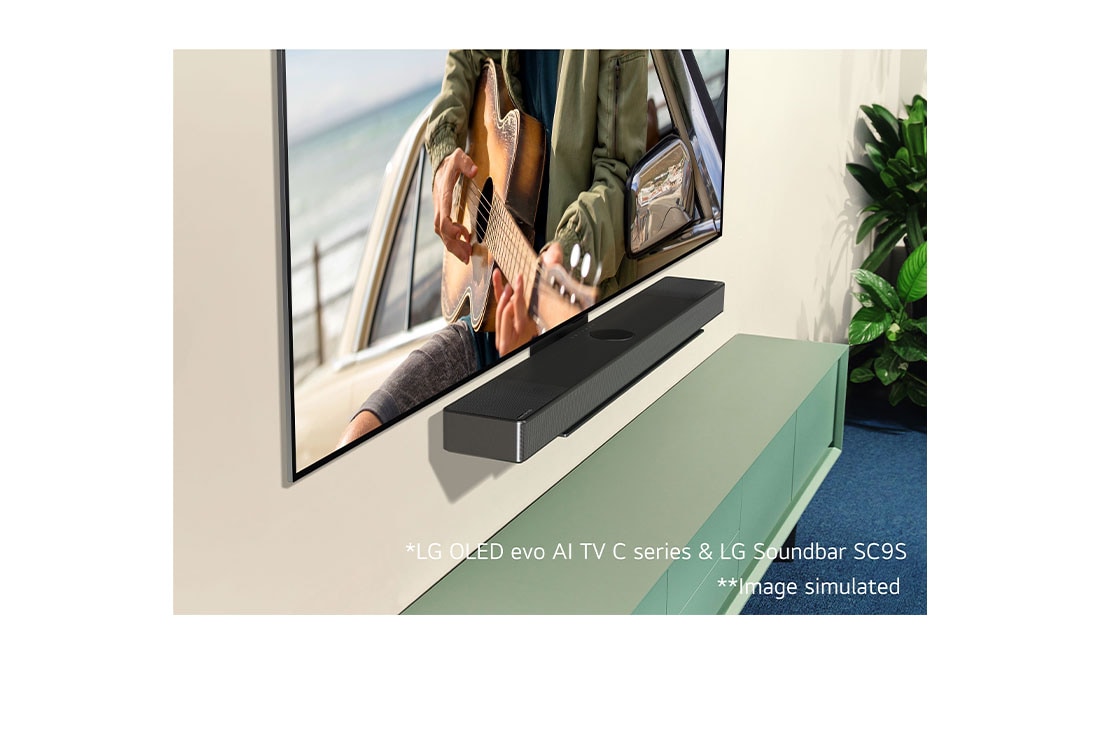 LG 400W, 3.1.3 kanaliga SC9S LG Soundbar helisüsteem koos Dolby Atmos-ga, ideaalne sobivus LG OLED evo AI C-seeria TV,  angle view of Sound Bar, LG TV, and subwoofer, SC9S, thumbnail 8