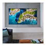 LG 77-tolline OLED 8K teler, Suur teleriekraan, mis näitab võidusõidumängu, OLED77ZX9LA, thumbnail 11