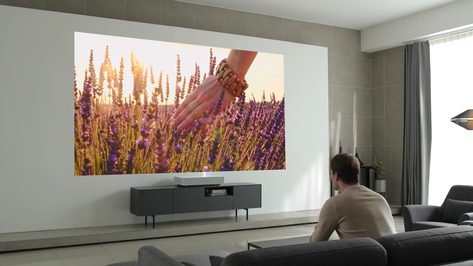 Presentamos nuestro nuevo proyector, LG España