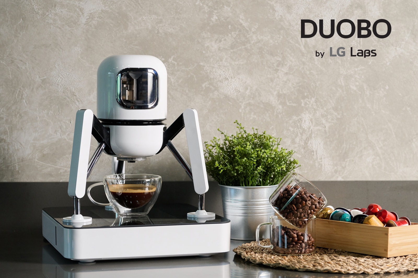 LG Duobo, una cafetera inteligente que te permite mezclar cápsulas y crear  un café único, Gadgets