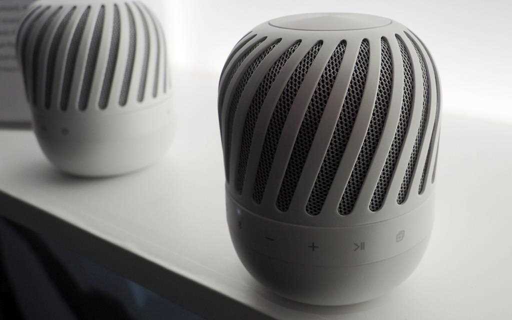 article_3_floating-speaker_sub-img1_m.jpg