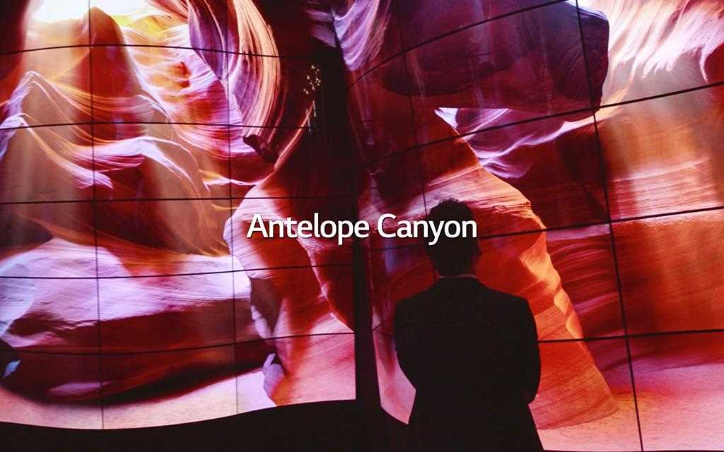 LG presented new lg oled canyon to bring the most stunning oled experience at lg ces 2018 showing Antelope canyon.
