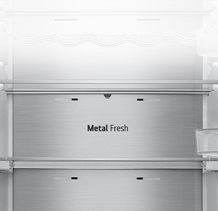 Lähikuva jääkaapissa olevasta Metal Fresh -merkinnästä.