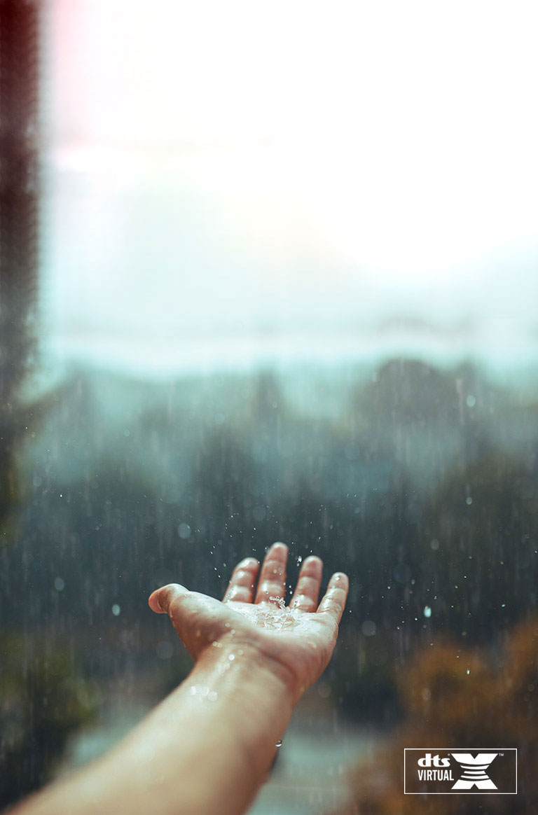 Ääni kulkee pään yli ilman kattokaiuttimia<br>2