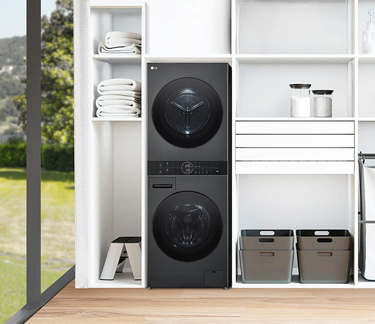 This is the wall of a room that looks like a utility room. Washtower is arranged in harmony with other furniture.