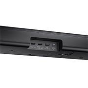 LG Soundbar TV:hen Dolby Atmos 3.1.3 kanavainen NS77TY, Vinosta kulmasta yläosasta/yläpuolelta otettu kuva LG Soundbar S77TY:n keskiosasta, joka on suunnattu ylöspäin, NS77TY, thumbnail 5