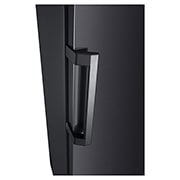 LG 386L Vapaasti seisova jääkaappi (Matte Black) - Energialuokka D, Door Cooling™, LINEARCooling™, FRESHBalancer™, Smart Diagnosis™ - Wi-Fi-yhteys, Perspektiivinäkymä vasemmalta avoinna, GLM71MCCSF, thumbnail 8