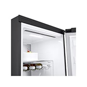 LG 386L Vapaasti seisova jääkaappi (Matte Black) - Energialuokka D, Door Cooling™, LINEARCooling™, FRESHBalancer™, Smart Diagnosis™ - Wi-Fi-yhteys, Perspektiivinäkymä vasemmalta avoinna ruokaa, GLM71MCCSF, thumbnail 9