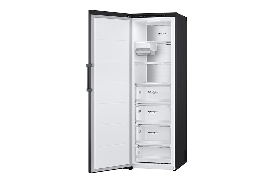 LG 324L Vapaasti seisova pakastin (Matte Black) - Energialuokka E, Total No Frost, Express Freeze, Smart Diagnosis™, Perspektiivinäkymä oikealta avoinna ruokaa, GFT61MCCSZ, thumbnail 12