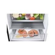 LG 2.03M 387L Jääkaappipakastimet (Essence Black Steel ) - Energialuokka C, Nature Fresh, Door Cooling+™ ja Smart Diagnosis™, inside view with food, GBV7280CEV, thumbnail 4