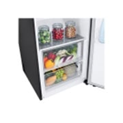 LG 324L: n Erillinen pakastin (Matte Black) - Energialuokka D, Total No Frost, Express Freeze, Tray view with food, GLT51MCGSF, thumbnail 6